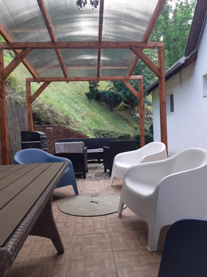 エゲルサロークPolonia Apartmanアパートメント エクステリア 写真